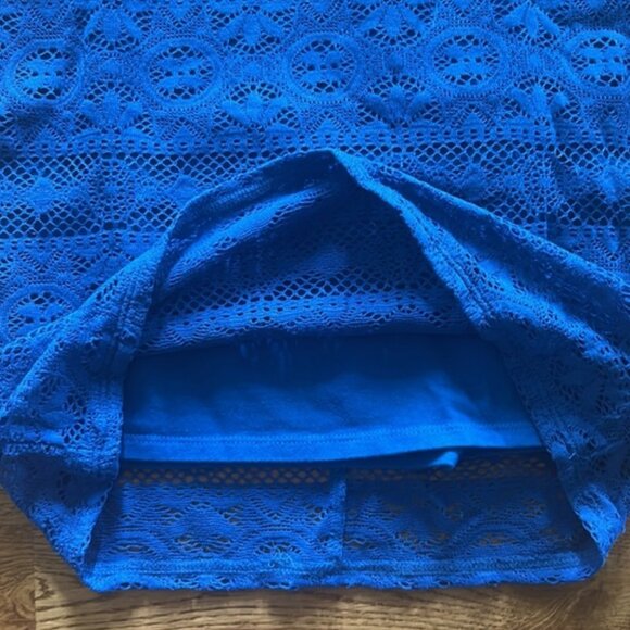 NWT Abercrombie Dress Blue Lace XS Women Bodycon Short Sleeve Scoop Neck Mini - Picture 3 of 4